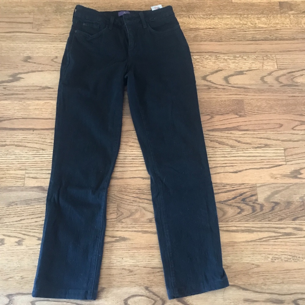 Jeans NYDJ size 4 , slim straight, black jeans